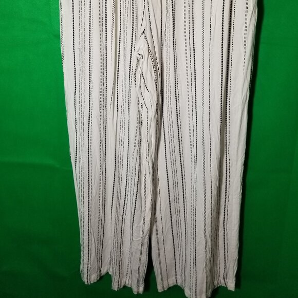 Forever 21 Women Pinstripe Wide-Leg Pants Size Large Black White Office Vacation - Picture 4 of 5